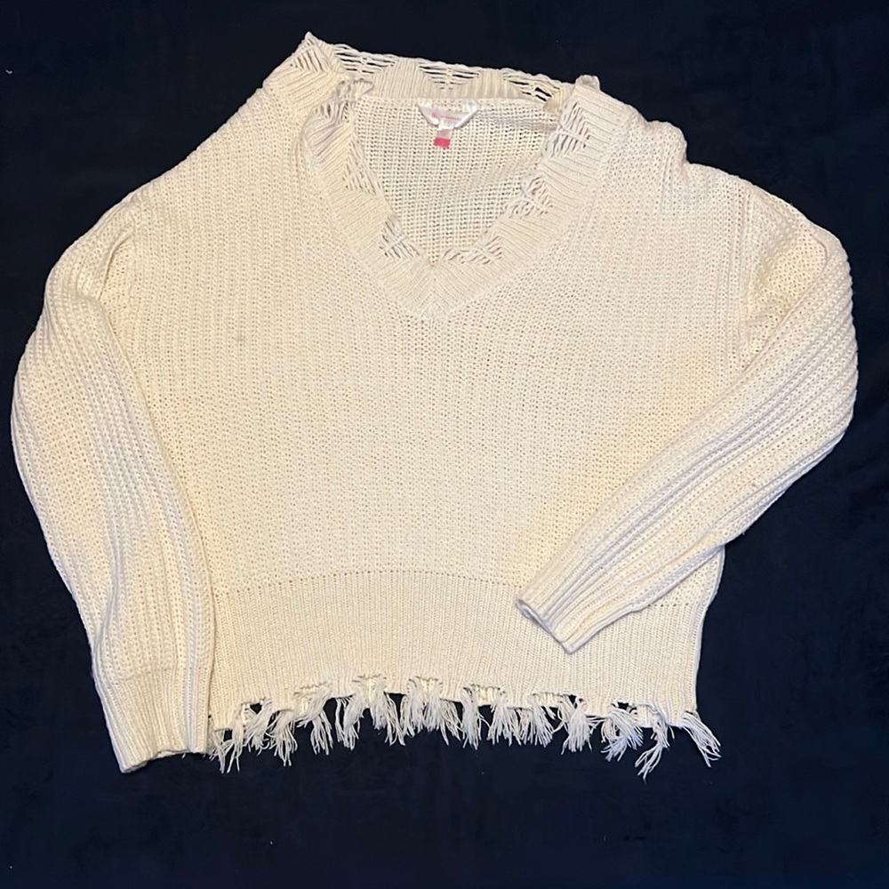 No boundaries medium sweater.